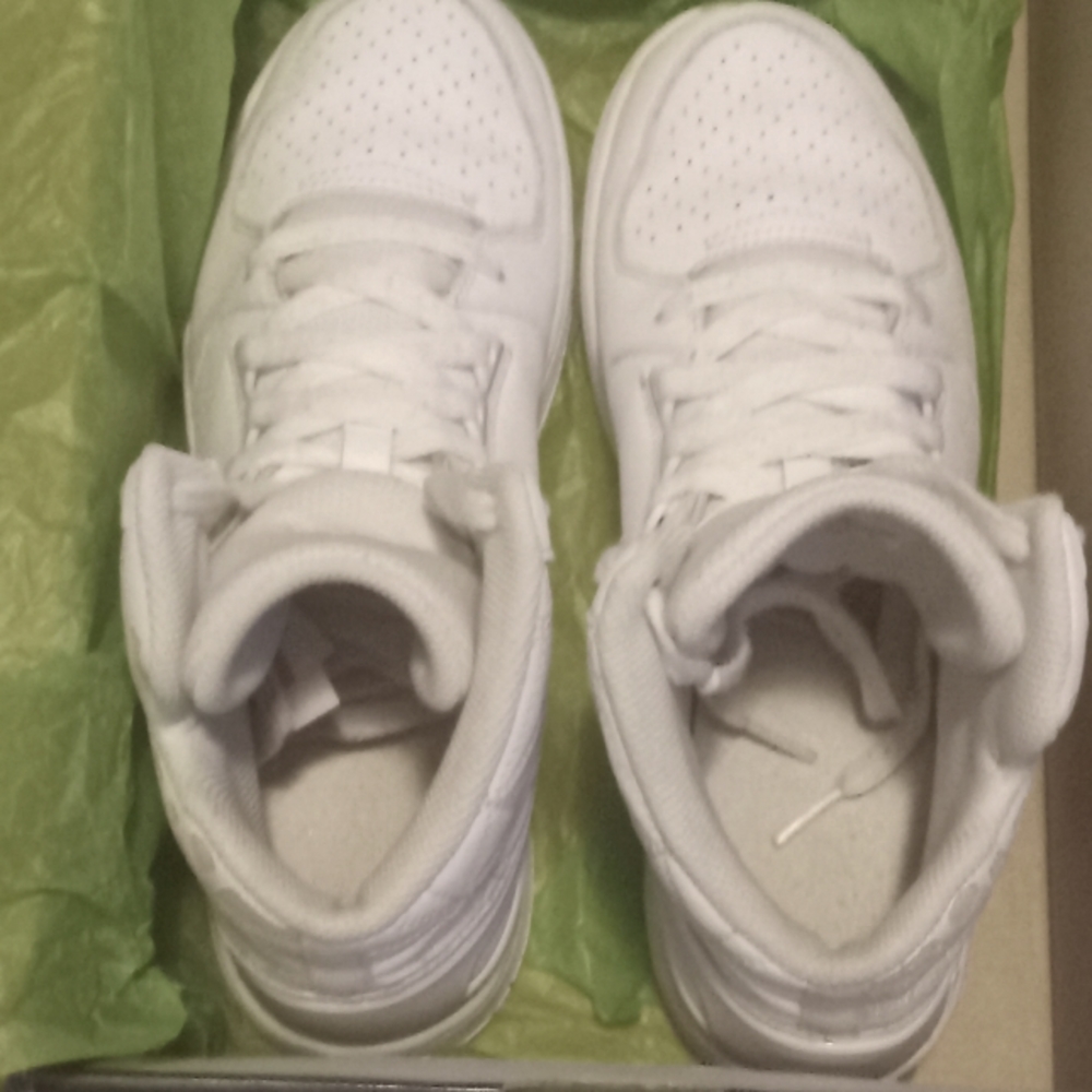 Amazing Condition NWOT Nike Jordans